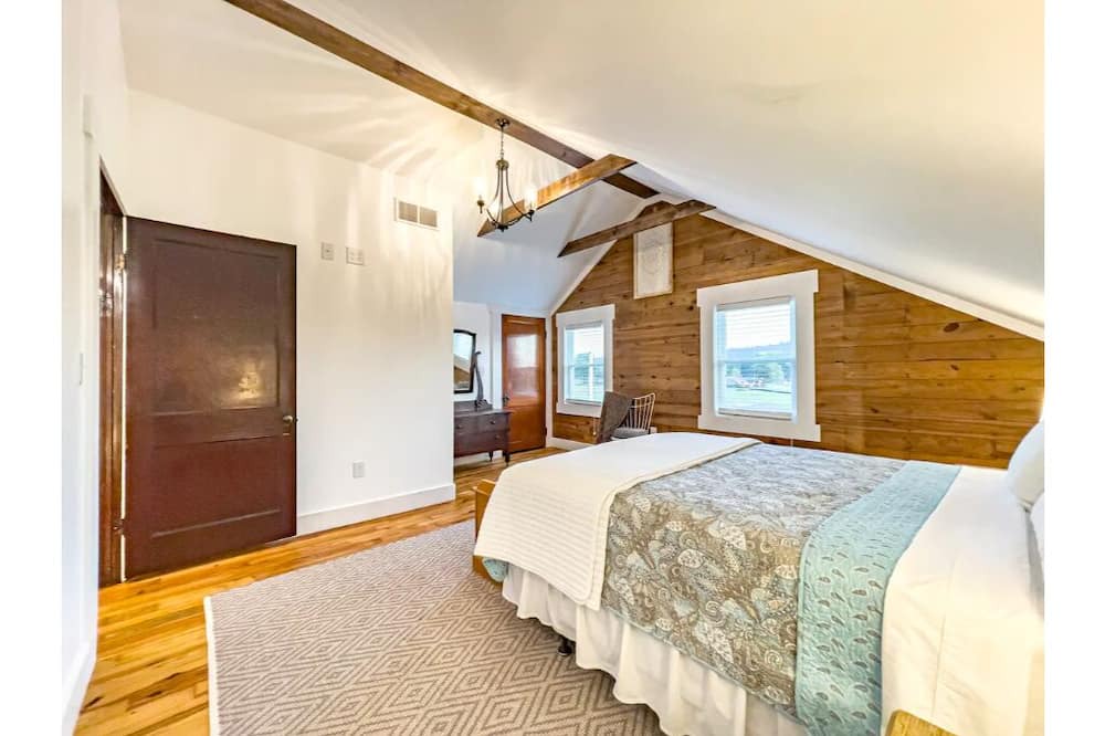 Photo of Bedroom in Bentonville