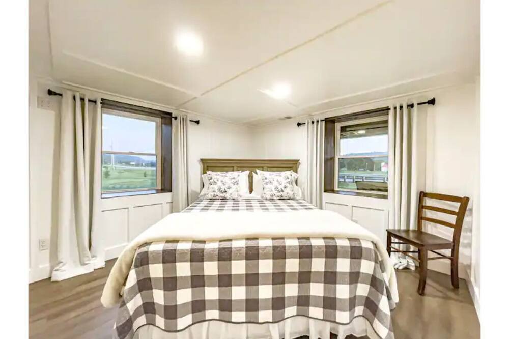 Photo of Bedroom in Bentonville