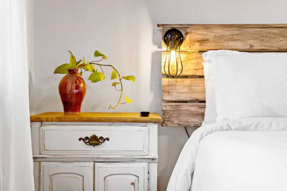 Photo of Bedroom in Marion