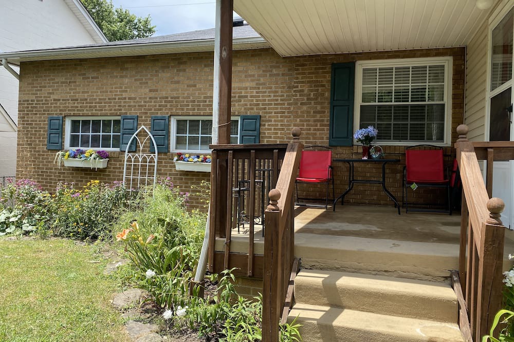Photo of Outdoor in South Charleston