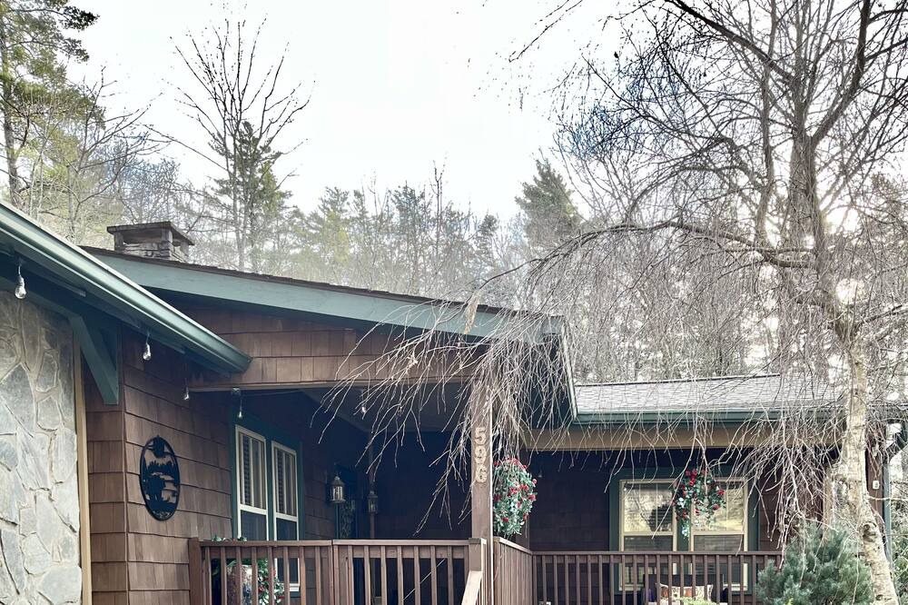 Photo of Outdoor in Blowing Rock