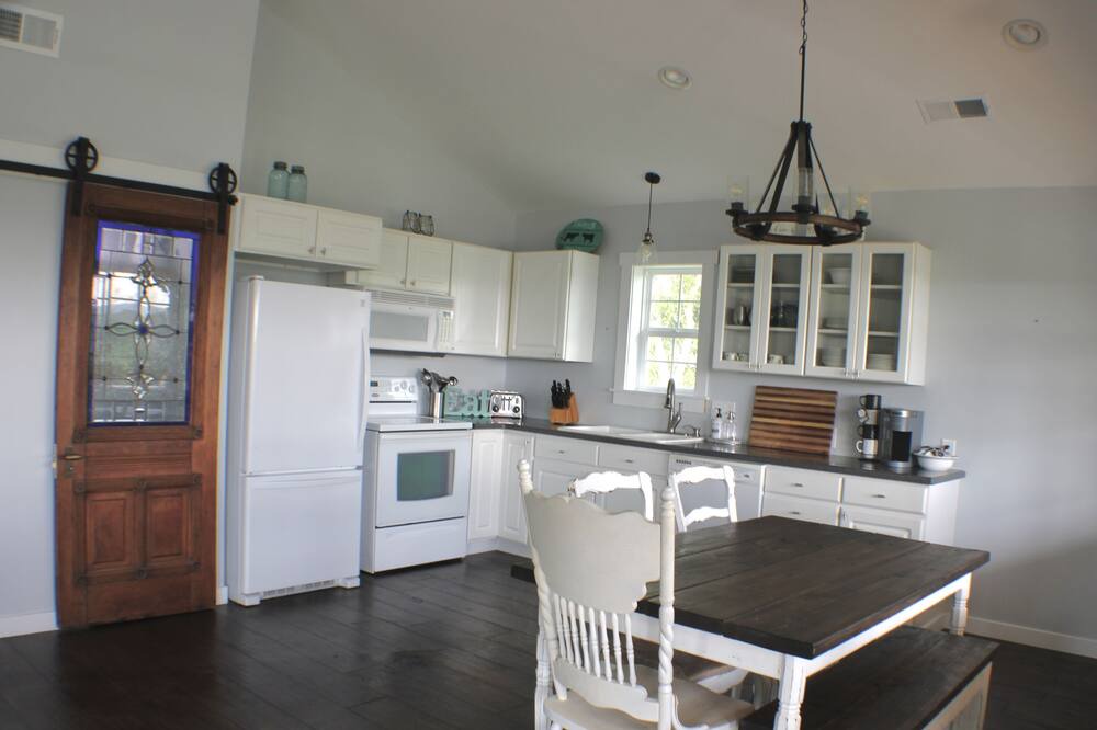 Photo of Kitchen in Dandridge