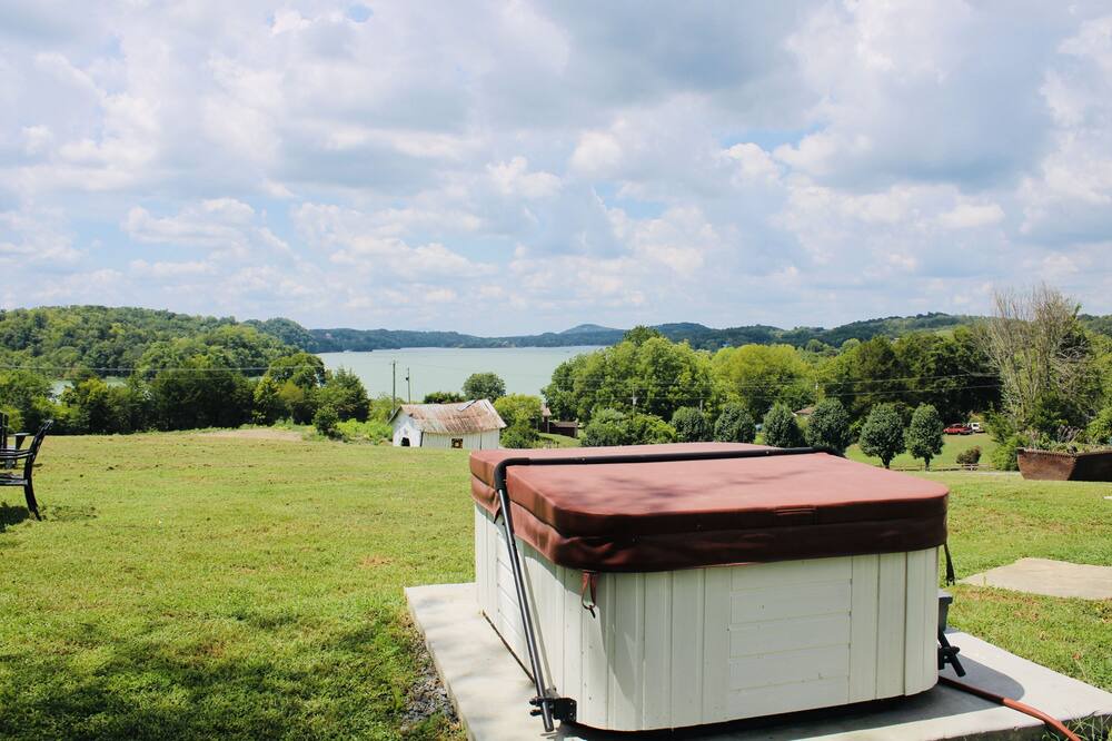 Photo of Outdoor in Dandridge