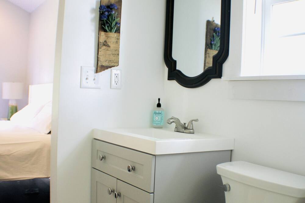Photo of Bathroom in Dandridge