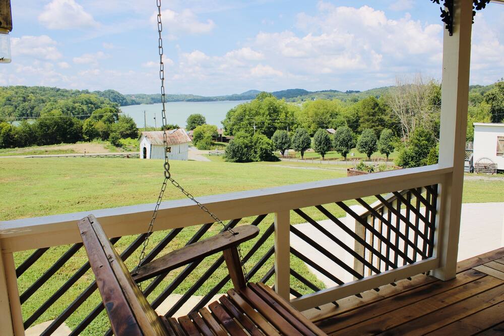 Photo of Outdoor in Dandridge