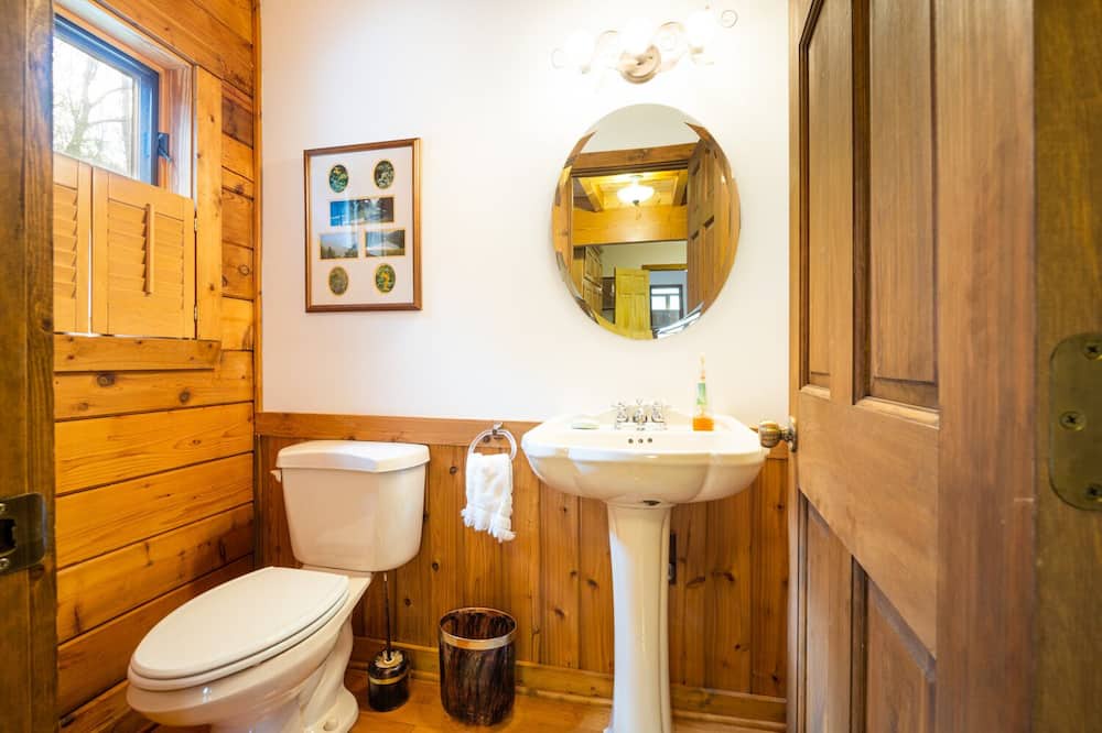 Photo of Bathroom in Millers Creek