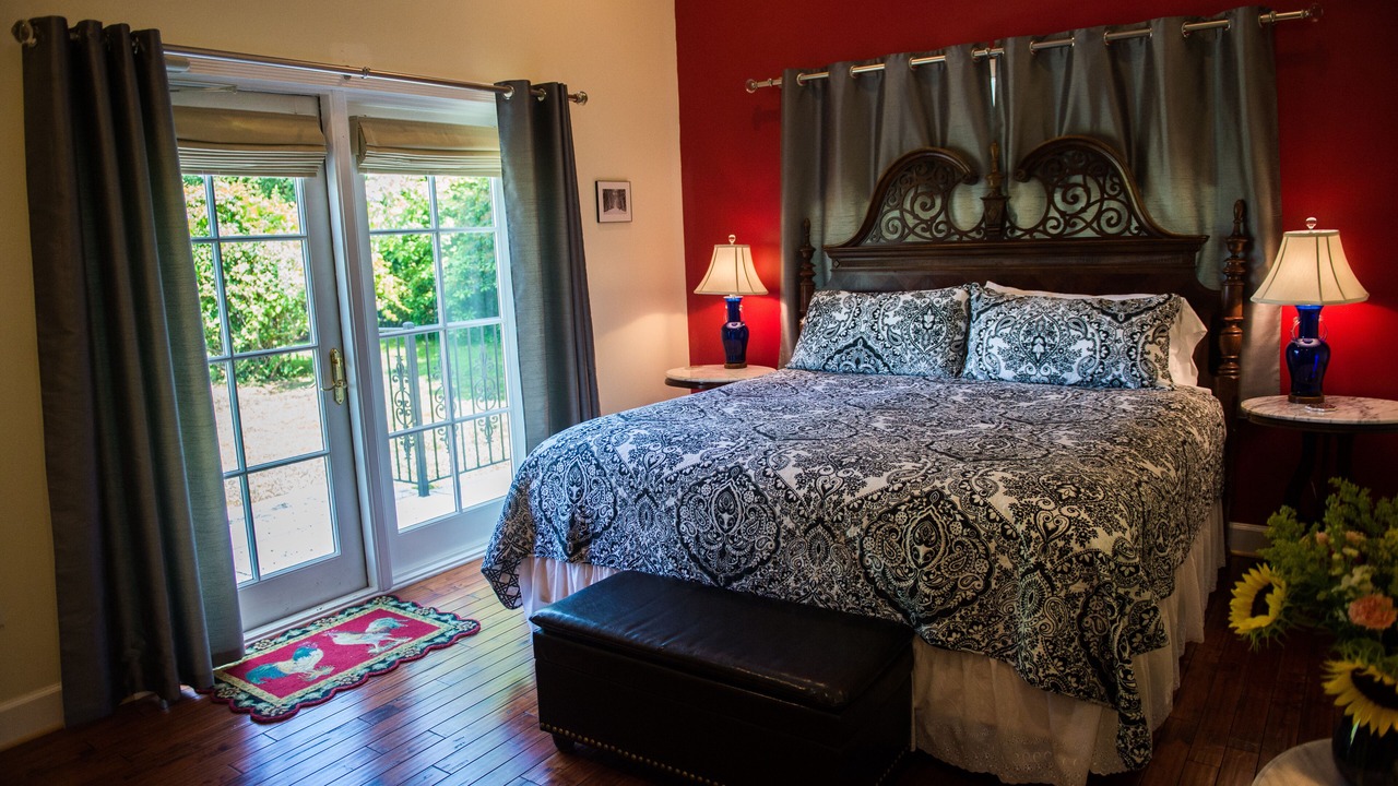 Photo of Bedroom in Middleburg