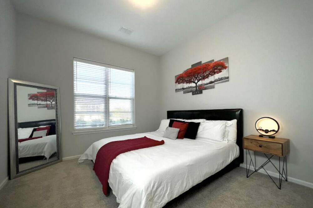Photo of Bedroom in Park Hills