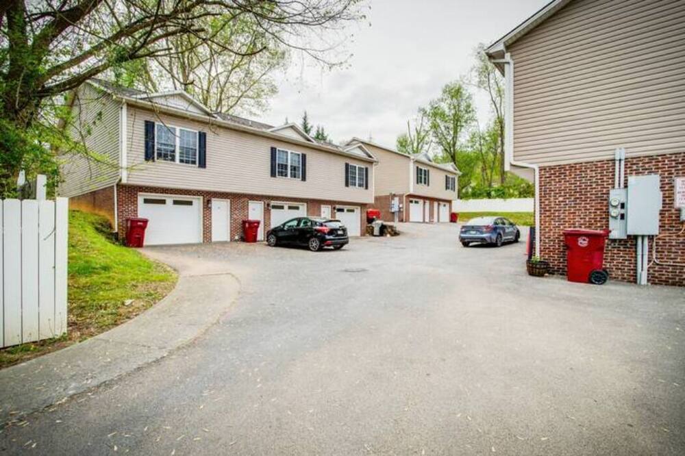 Photo of Outdoor in Johnson City
