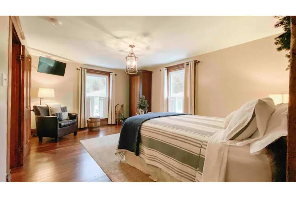 Photo of Bedroom in Bentonville