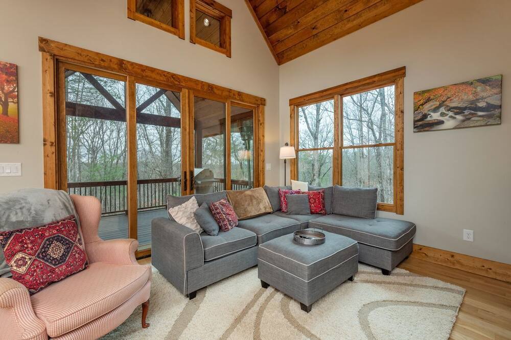 Photo of Livingroom in Nebo