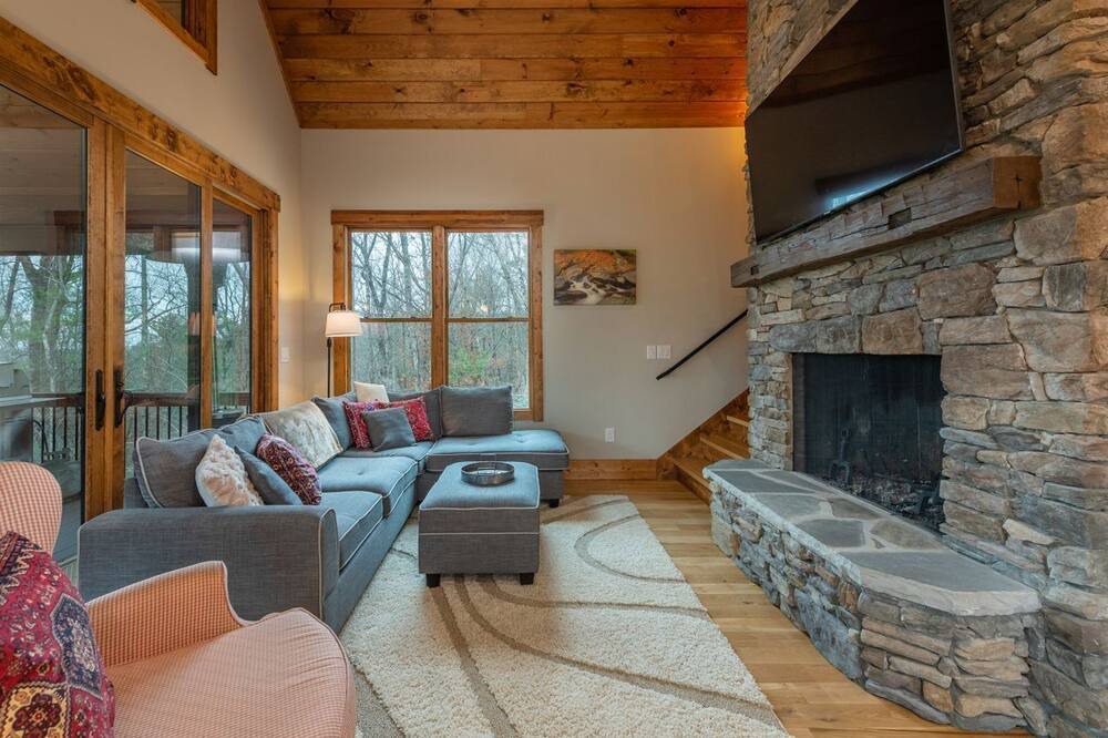 Photo of Livingroom in Nebo