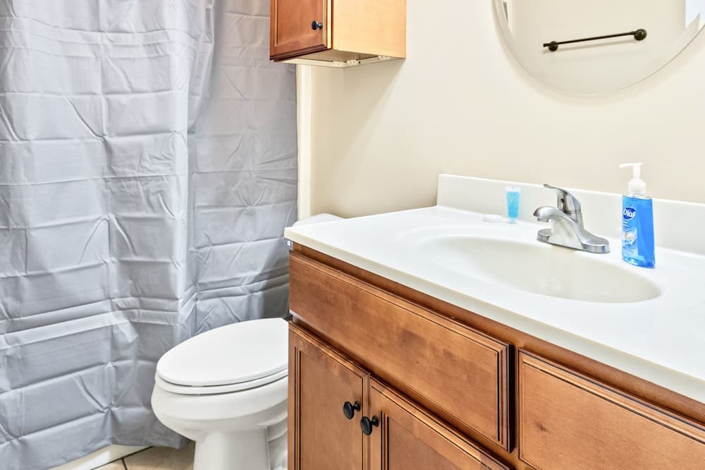 Photo of Bathroom in Jeffersonville