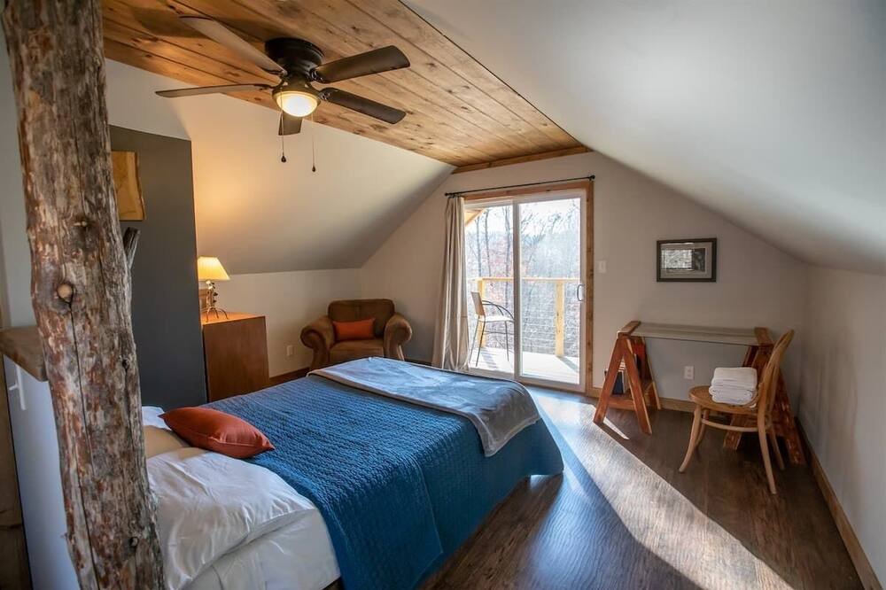Photo of Bedroom in Stanton