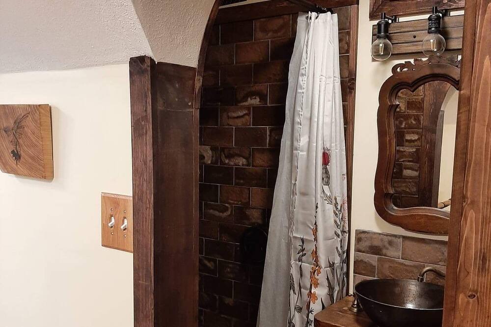 Photo of Bathroom in Stanton