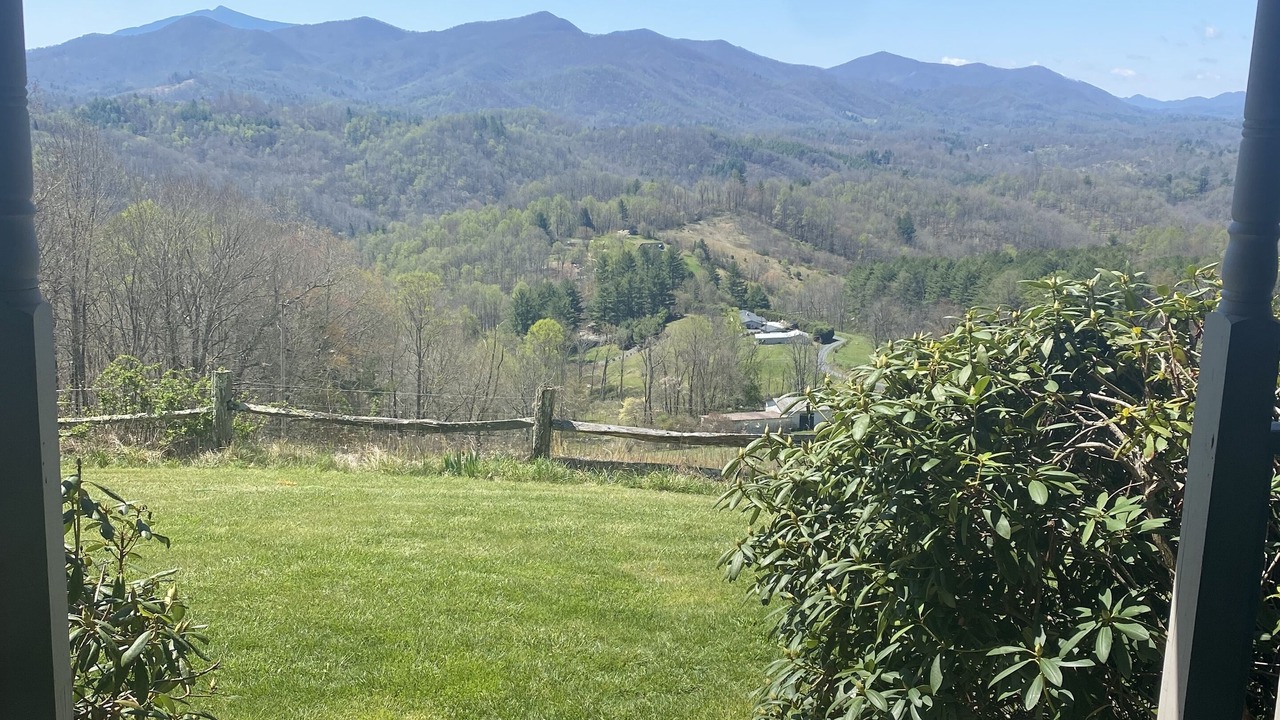 Photo of Outdoor in Bakersville