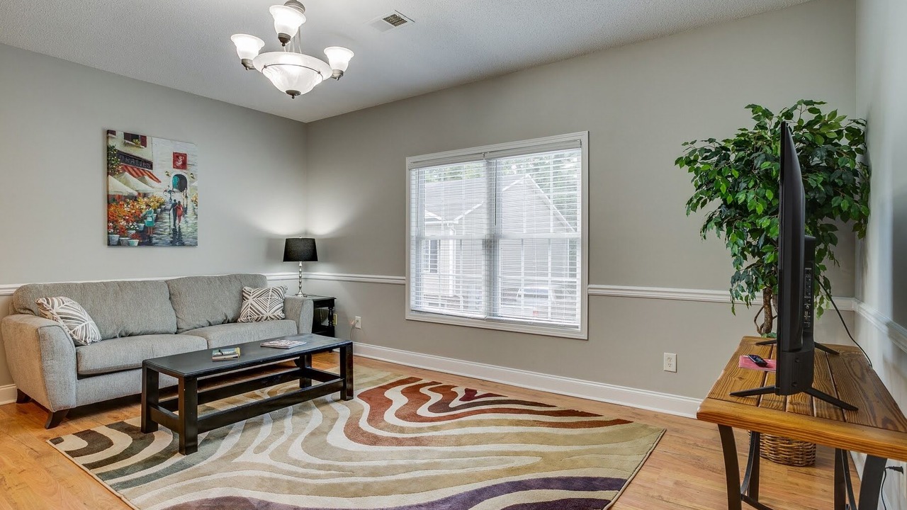 Photo of Livingroom in Johnson City