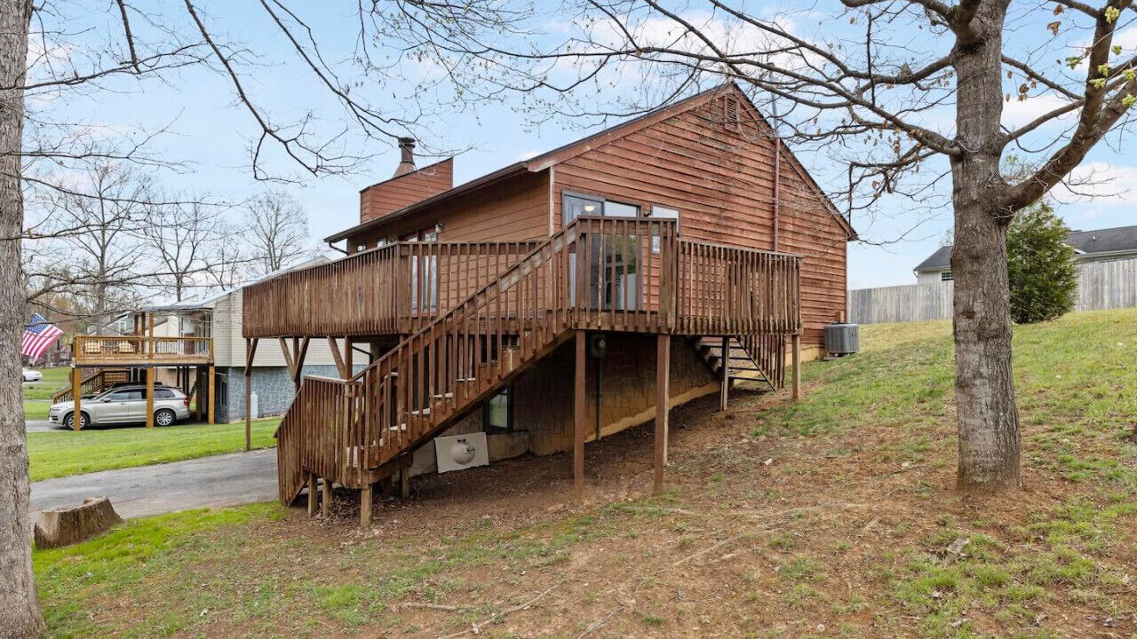 Photo of Outdoor in Johnson City