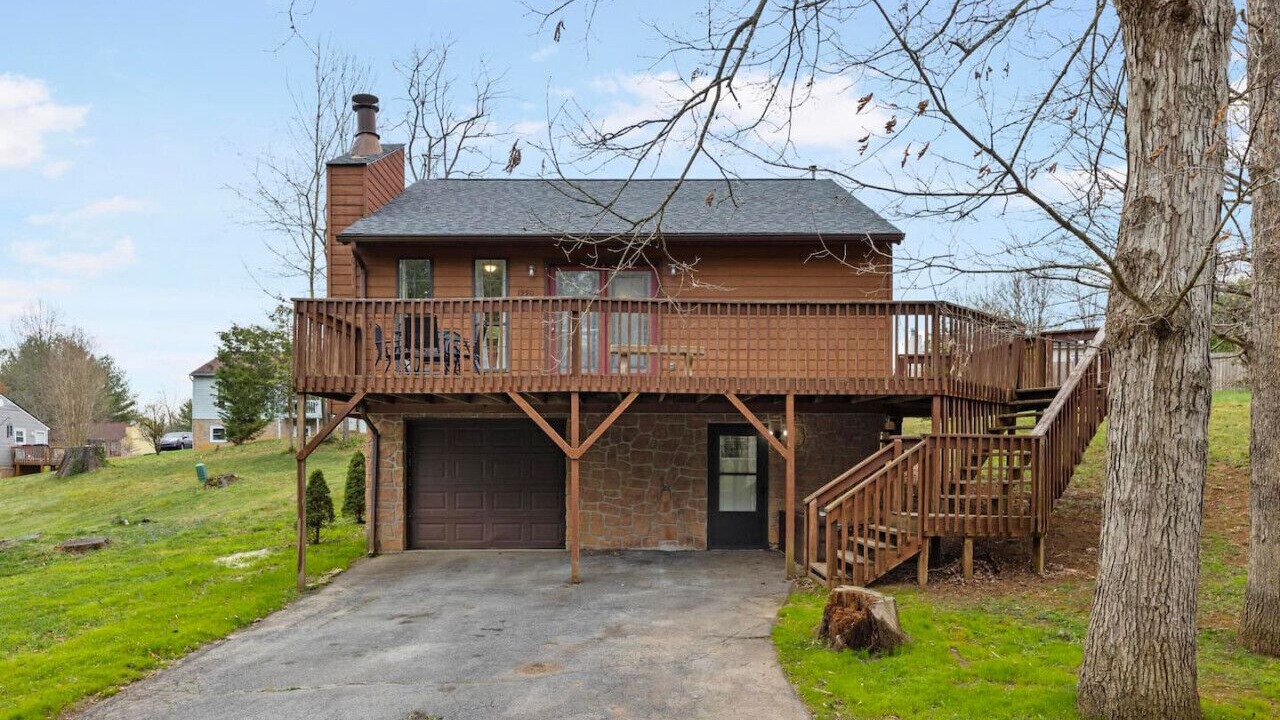 Photo of Outdoor in Johnson City