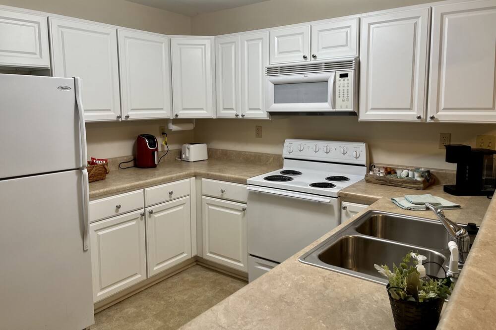 Photo of Kitchen in Bluff City