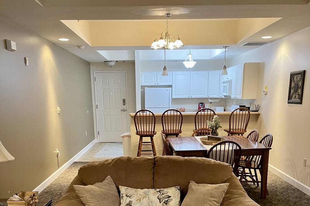Photo of Livingroom in Bluff City