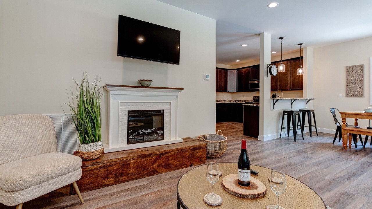 Photo of Livingroom in Black Mountain