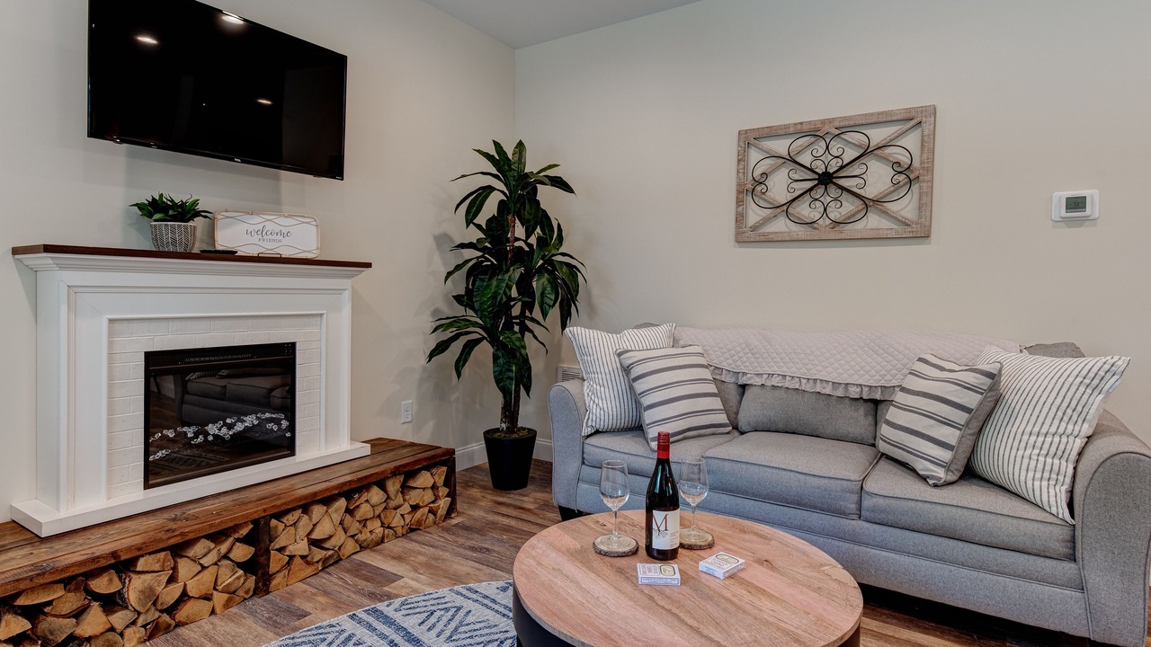 Photo of Livingroom in Black Mountain