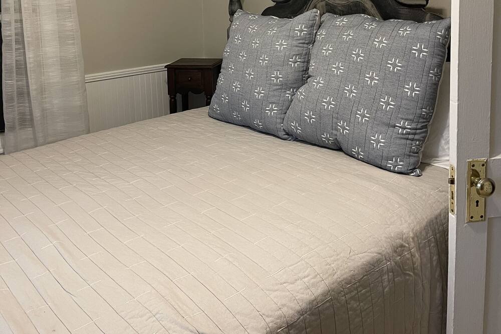 Photo of Bedroom in Mountain City