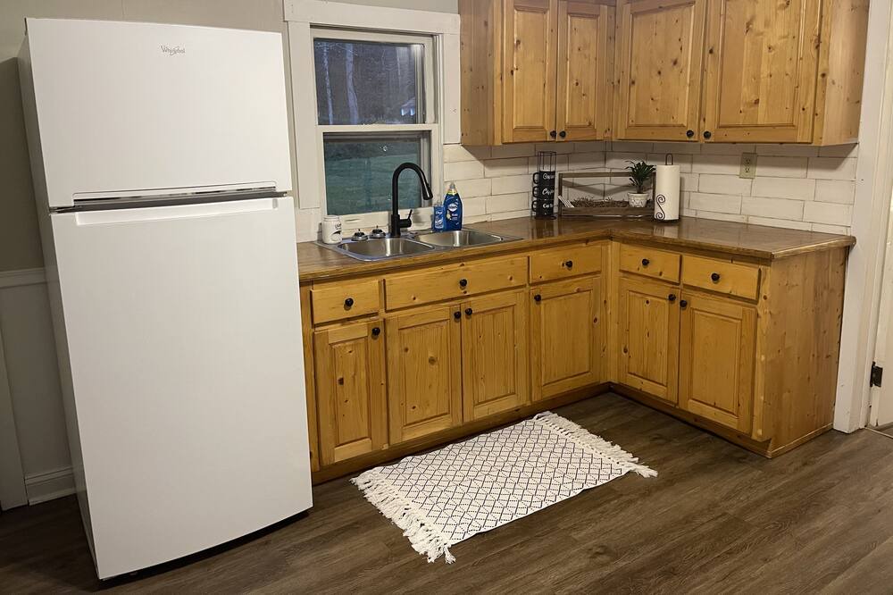 Photo of Kitchen in Mountain City