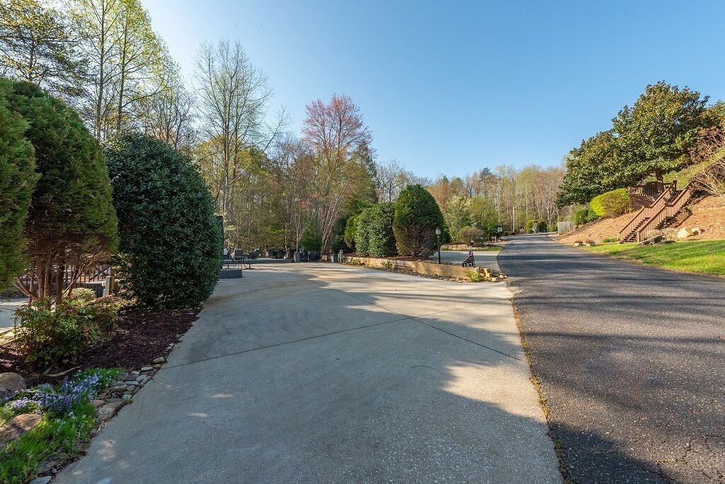 Photo of Outdoor in Lake Lure