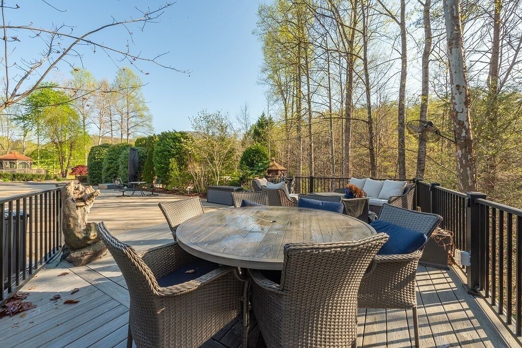 Photo of Outdoor in Lake Lure