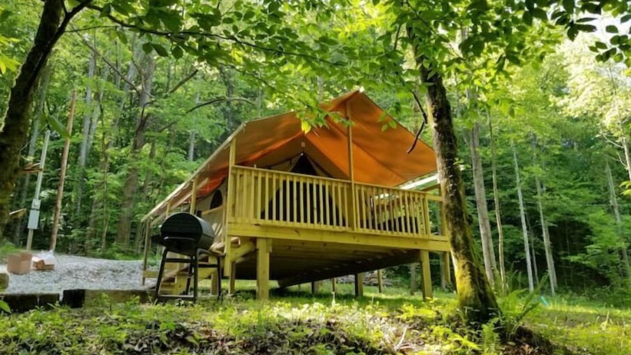 Photo of Outdoor in Frenchburg