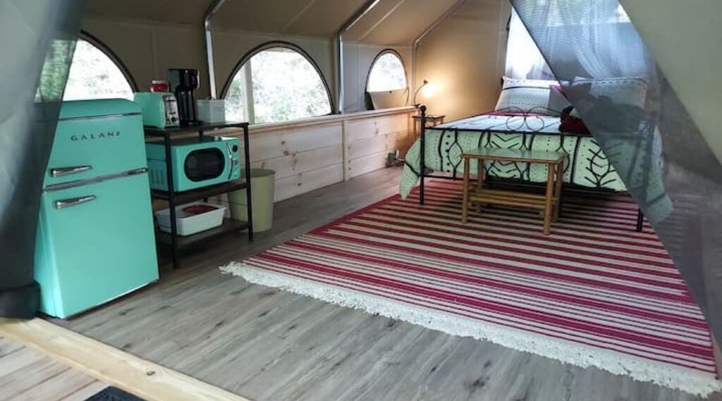 Photo of Bedroom in Frenchburg