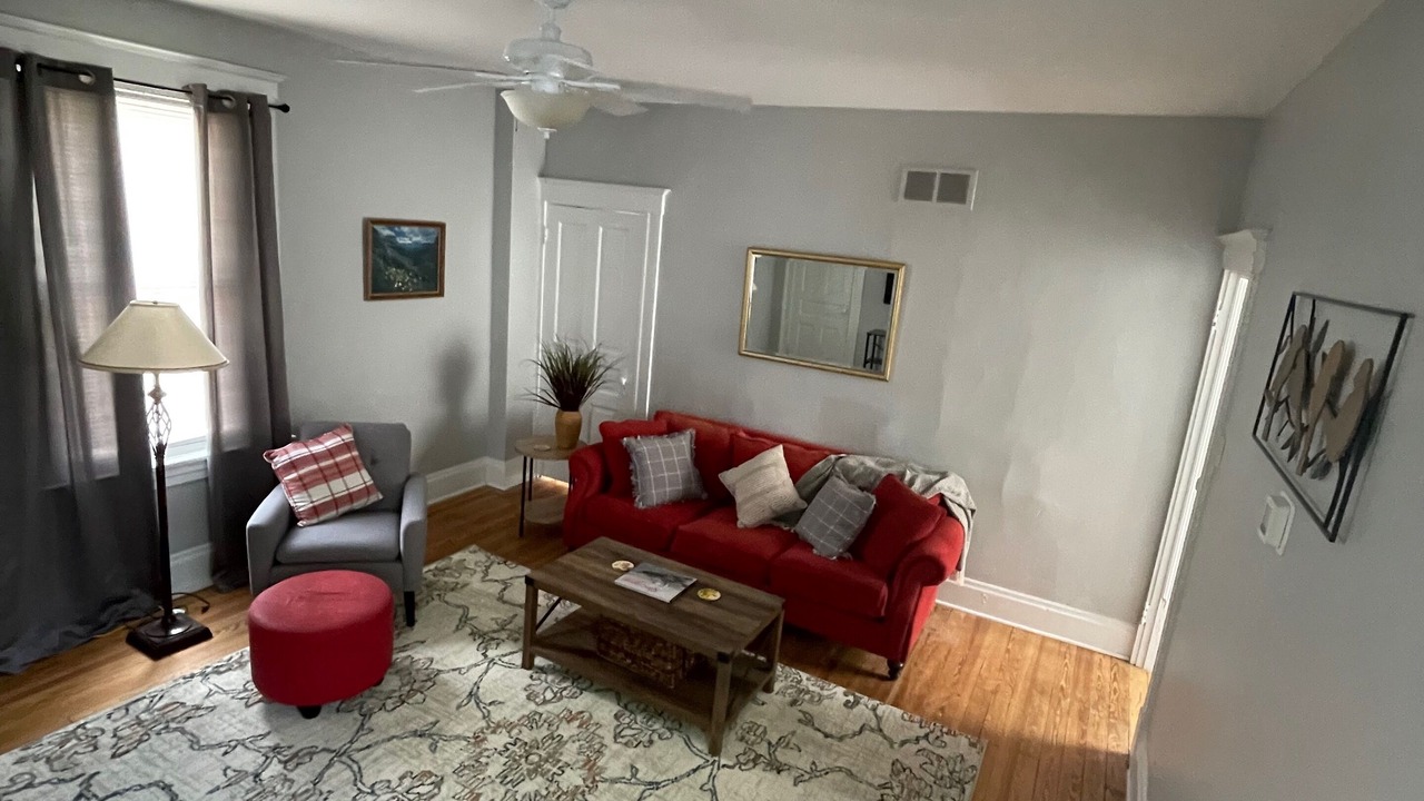 Photo of Livingroom in Cincinnati