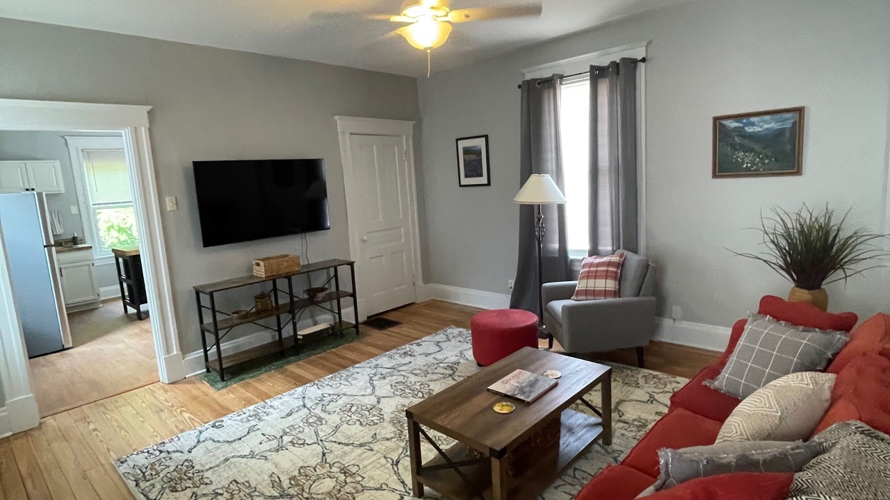 Photo of Livingroom in Cincinnati