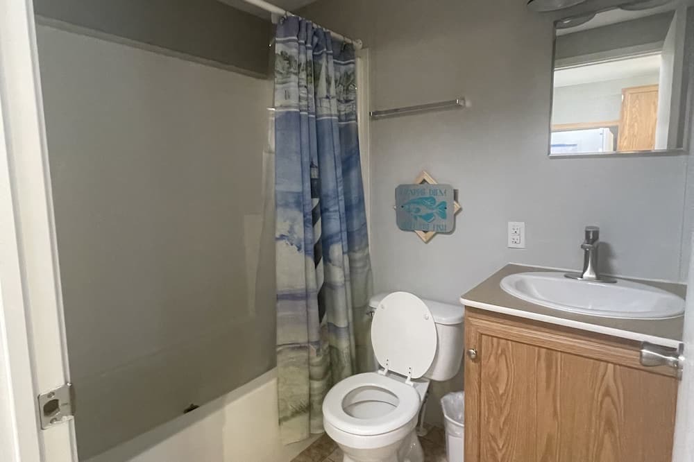 Photo of Bathroom in Dandridge