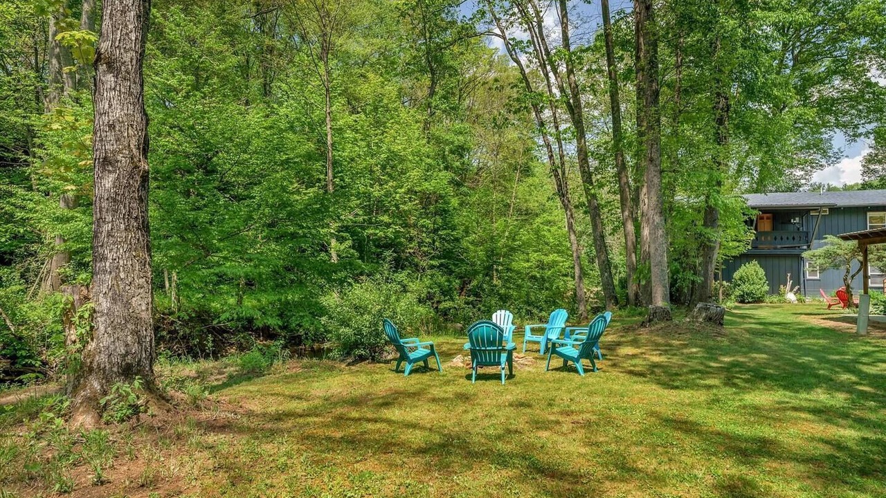 Photo of Outdoor in Newland