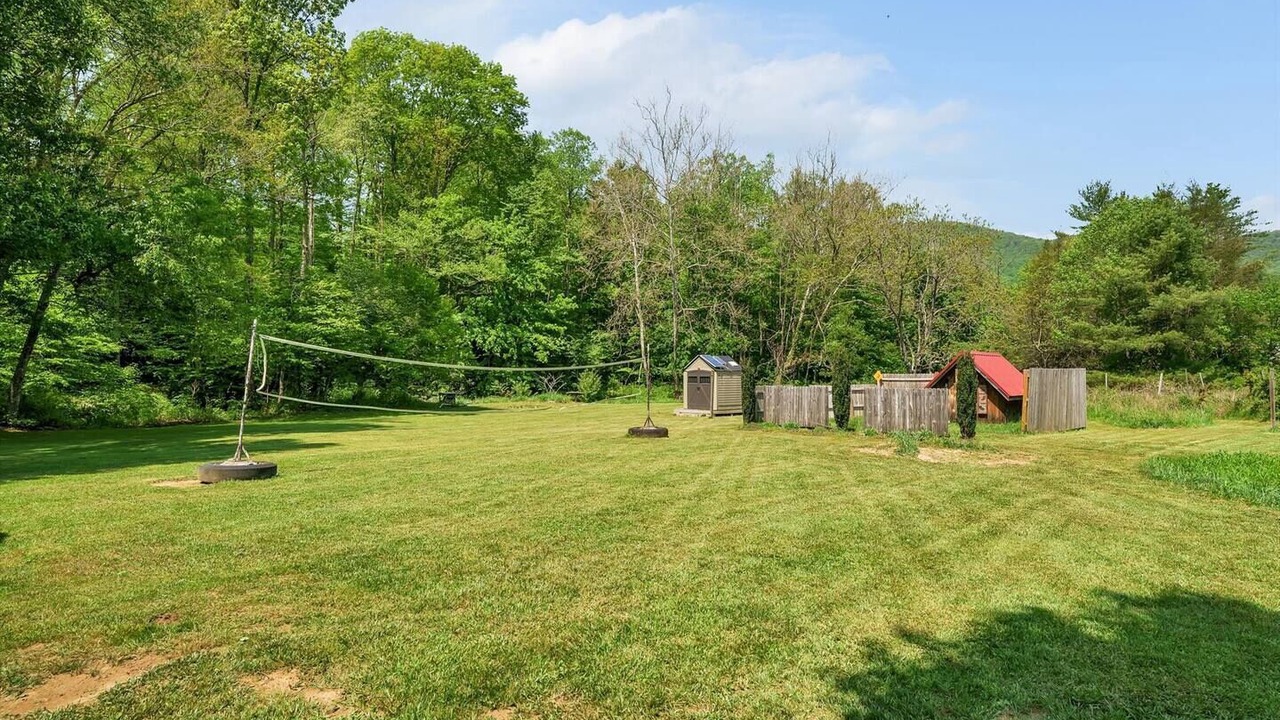 Photo of Outdoor in Newland
