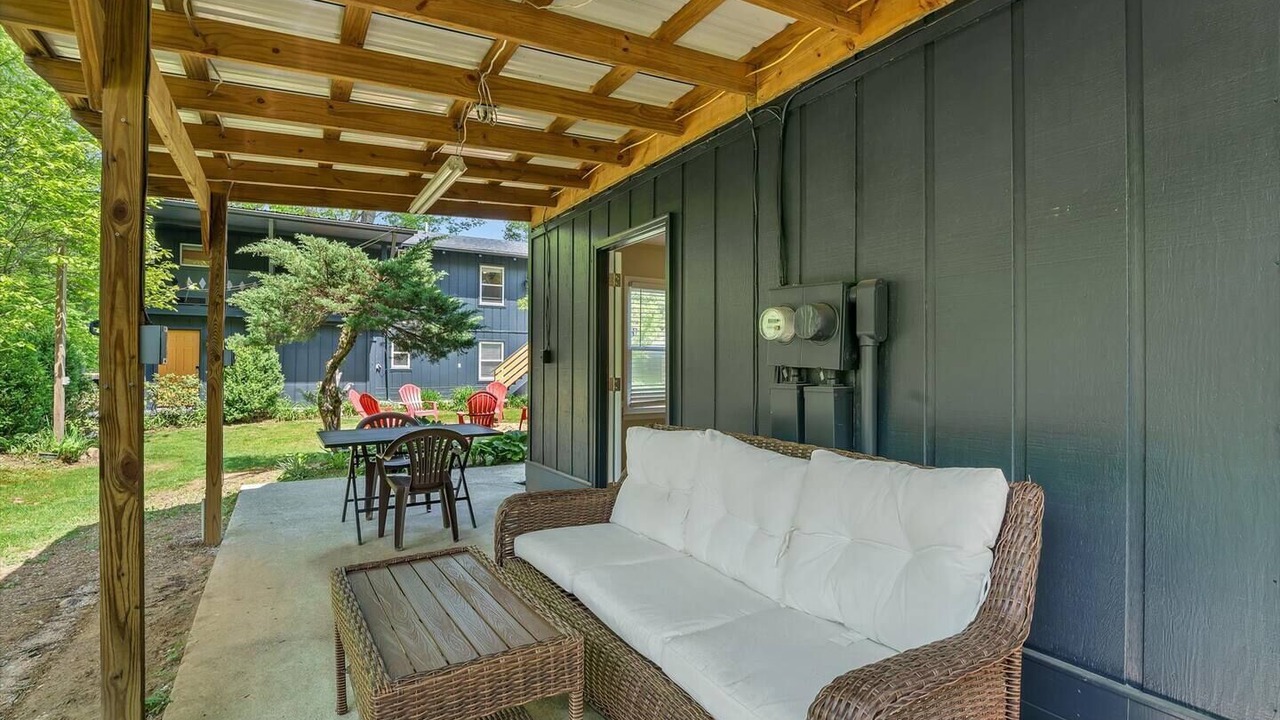 Photo of Patio Balcony in Newland