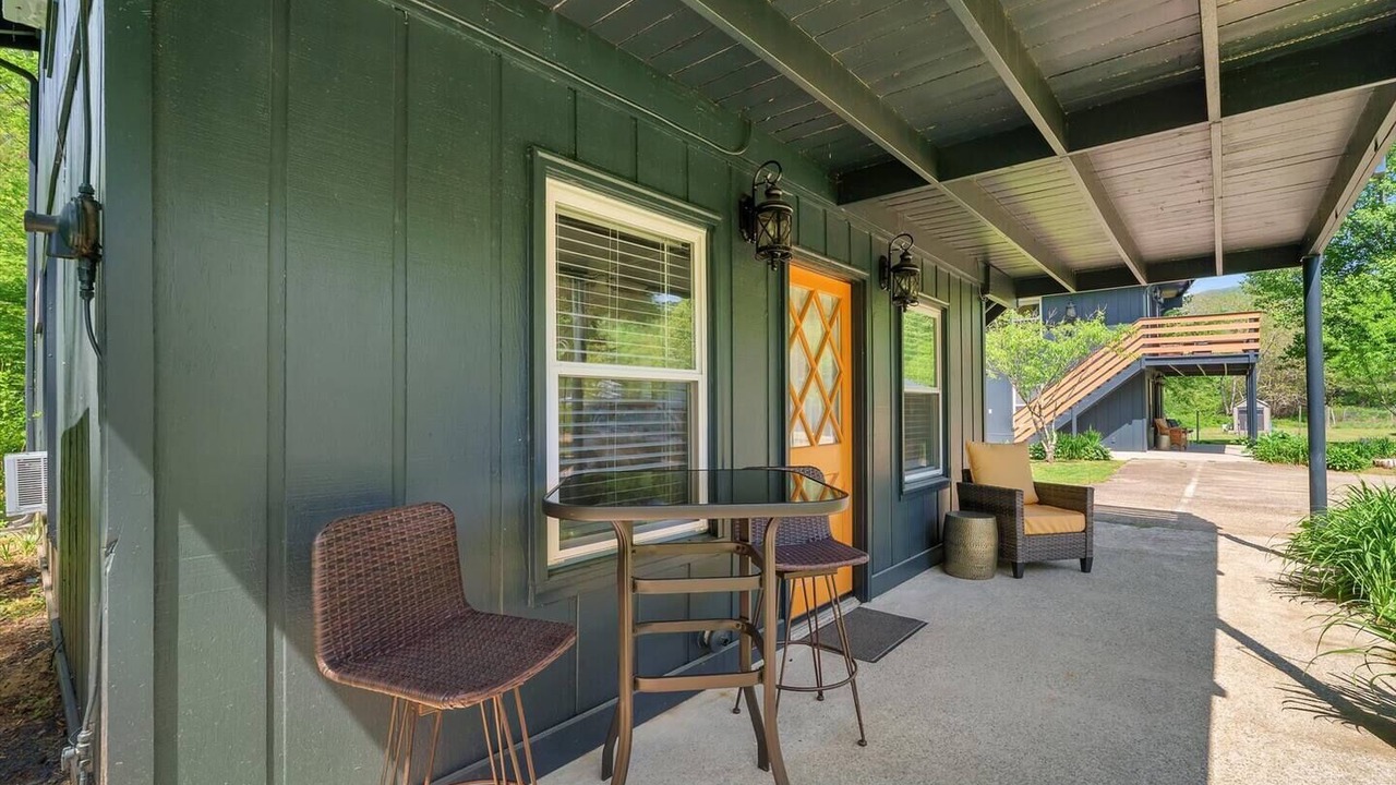Photo of Patio Balcony in Newland