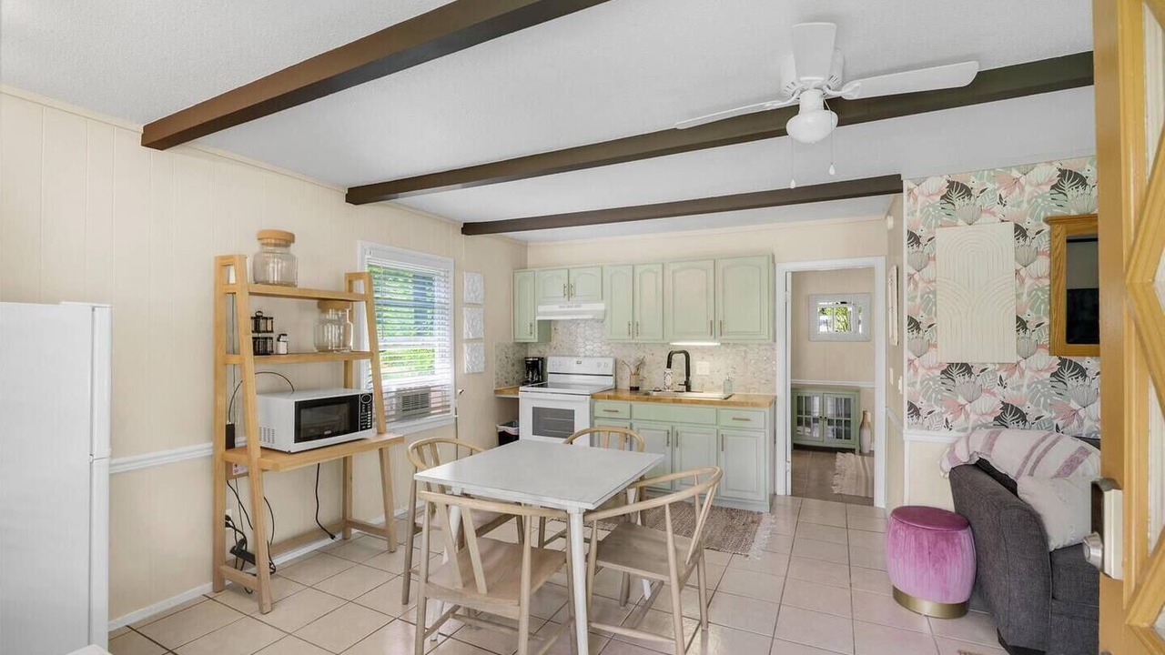 Photo of Kitchen in Newland