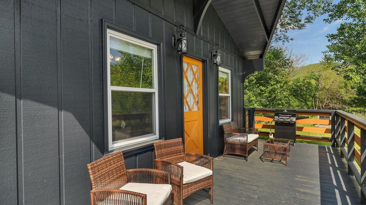 Photo of Patio Balcony in Newland