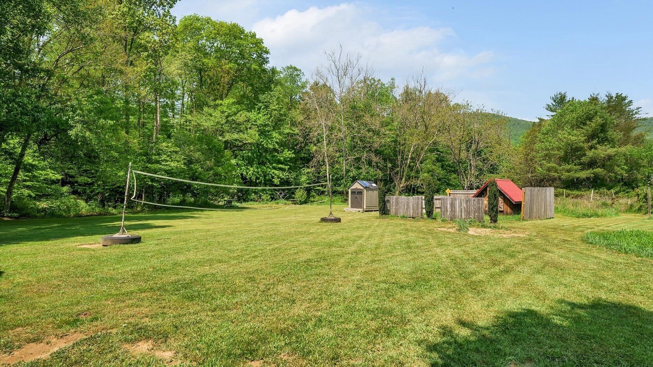 Photo of Outdoor in Newland