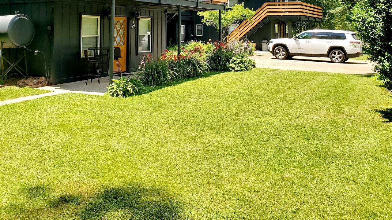 Photo of Outdoor in Newland