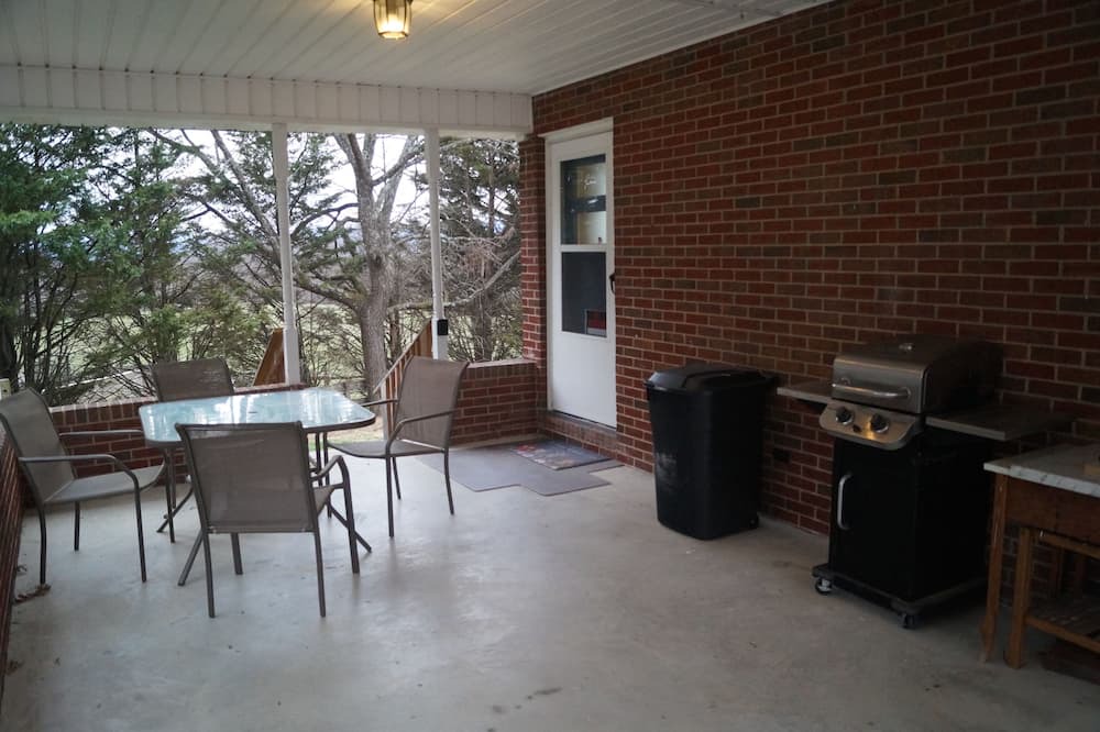 Photo of Outdoor in Jonesborough