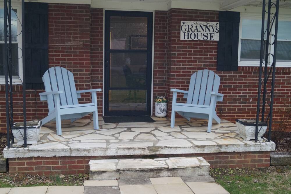 Photo of Outdoor in Jonesborough