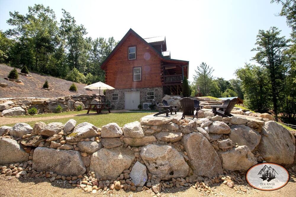 Photo of Outdoor in Roan Mountain
