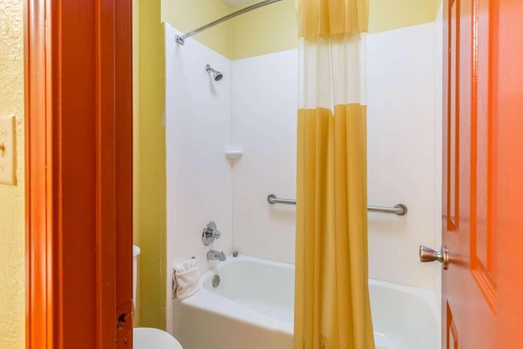 Photo of Bathroom in Galveston