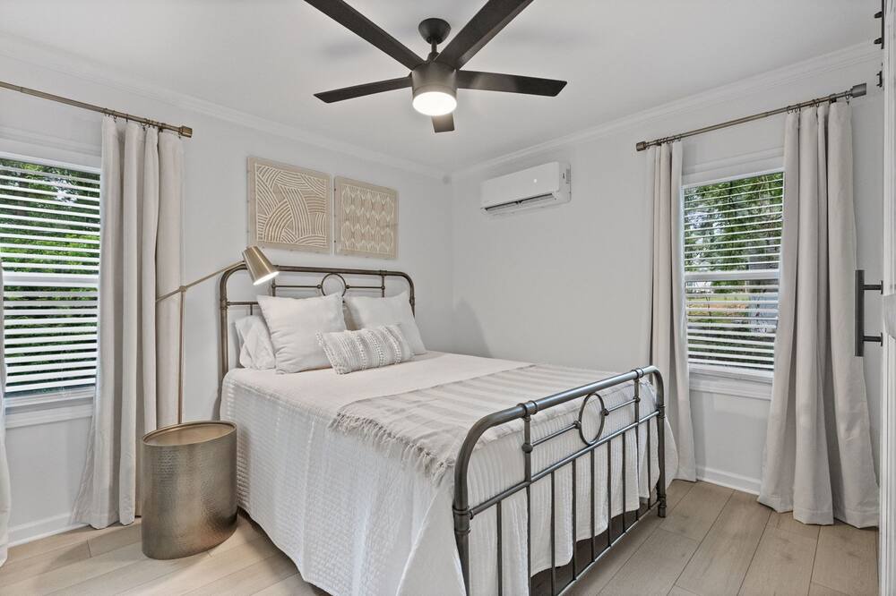 Photo of Bedroom in Johnson City