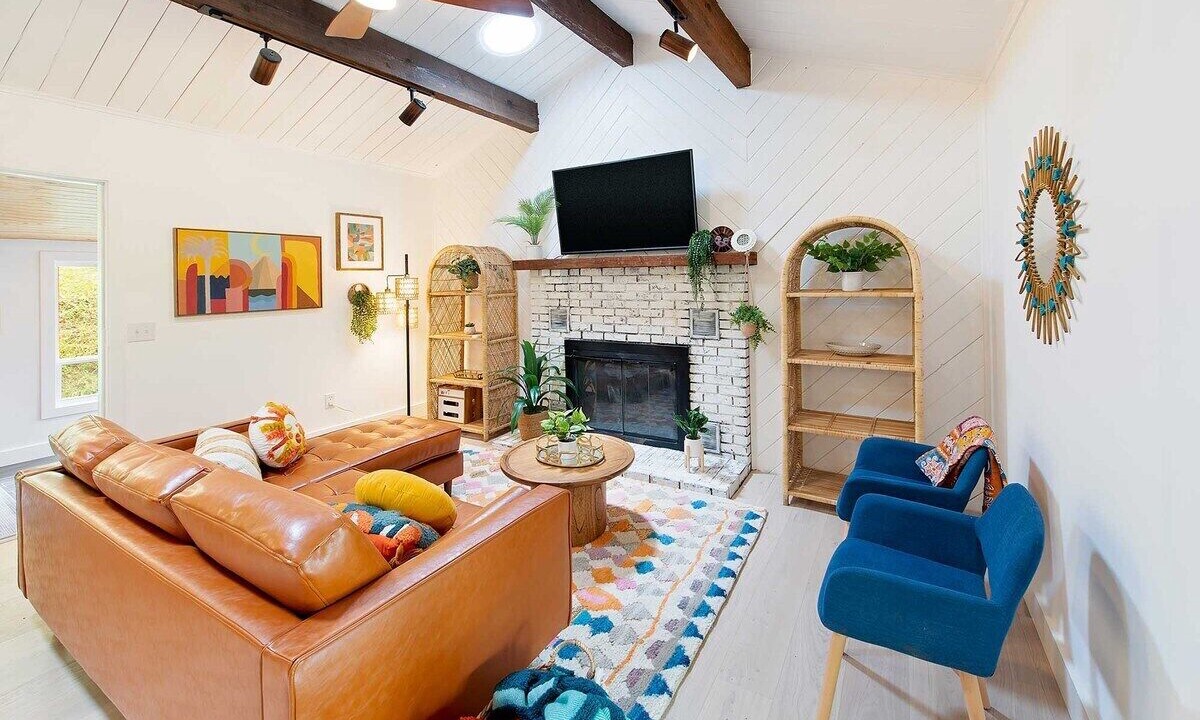 Photo of Livingroom in Canton